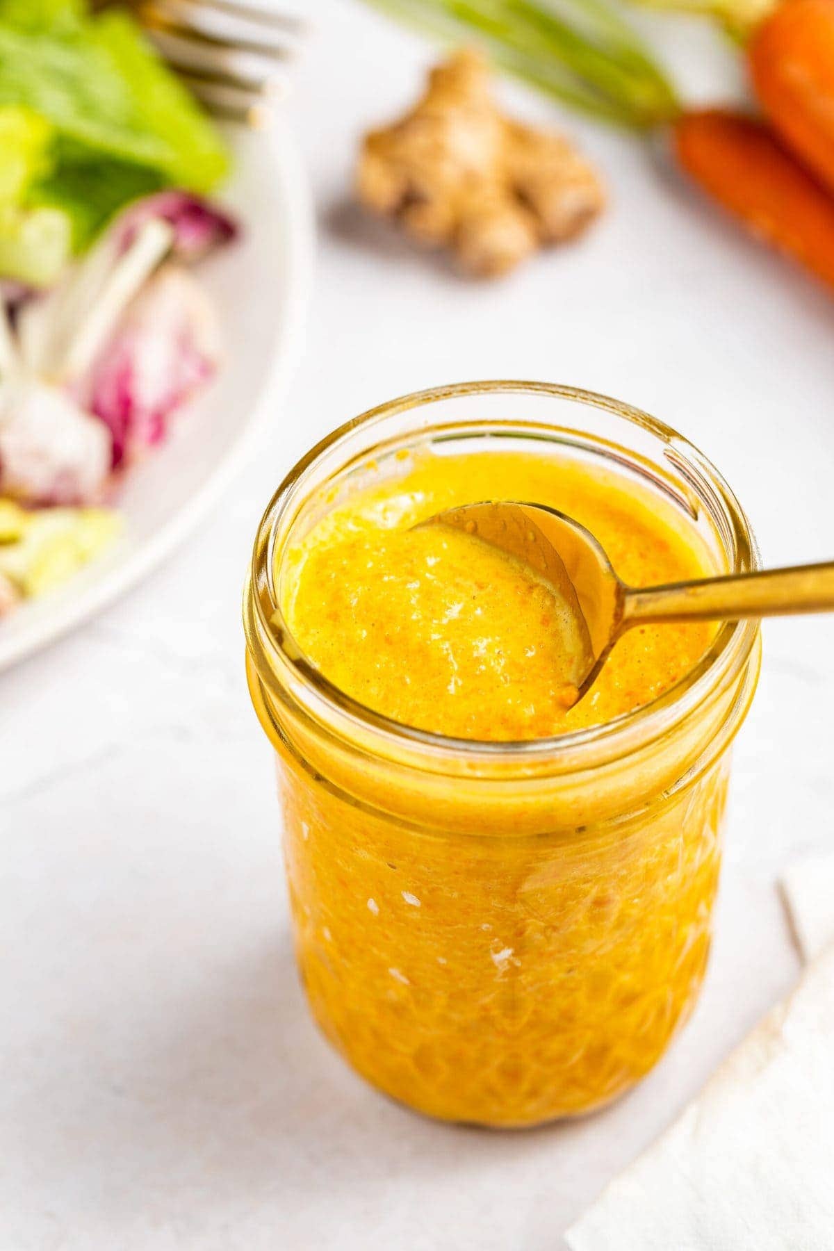 16 ounce Container of Carrot Ginger Dressing