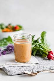 8 ounce Container of Thai Dressing